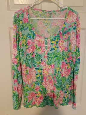 Lilly Pulitzer Floral  Long Sleeve Top/PJ No Fading Or Pilling XL